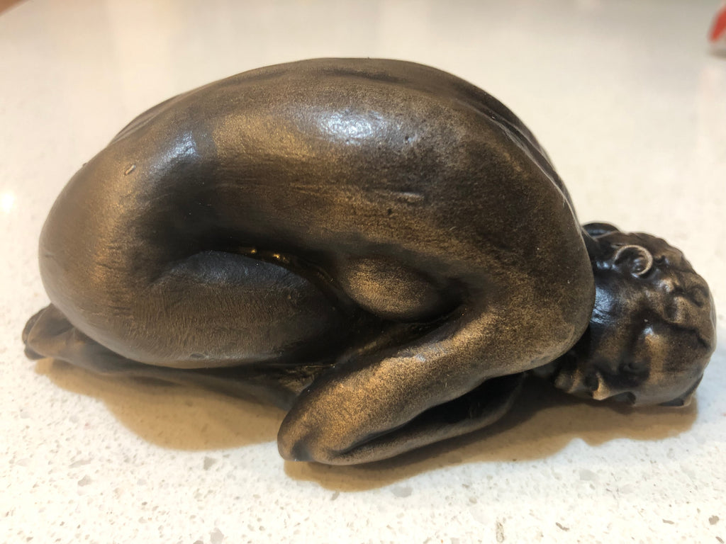 Richard Wells-Egg mini bronze